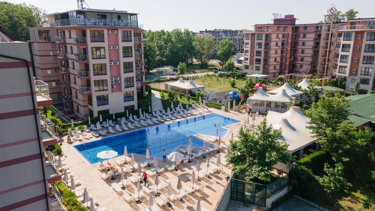 Tarsis Club & Aquapark Aparthotel Napospart Kültér fotó